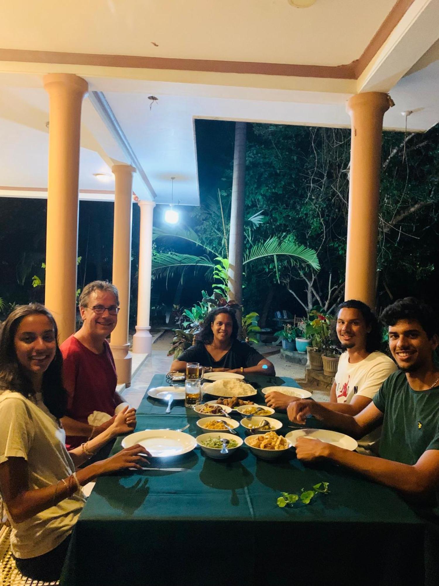 Mount View Otel Polonnaruwa Dış mekan fotoğraf