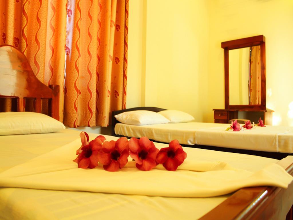Mount View Otel Polonnaruwa Oda fotoğraf