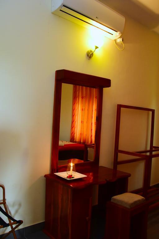 Mount View Otel Polonnaruwa Dış mekan fotoğraf